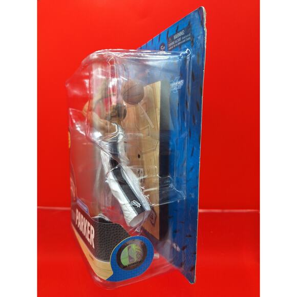 San Antonio Spurs Legend TONY PARKER Action Figure From McFarlane. White Jersey. - Picture 9 of 9